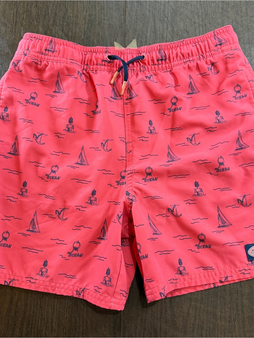 Vineyard Vines Boy's Coral Swim Shorts with Navy Nautical Accent Sz M